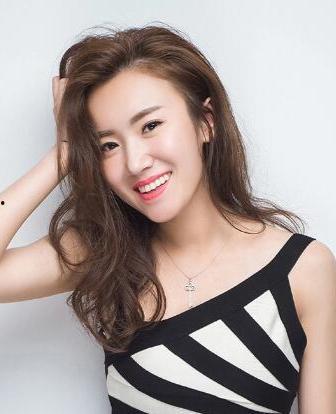 钟艺演员个人资料,光影交织下的璀璨星途